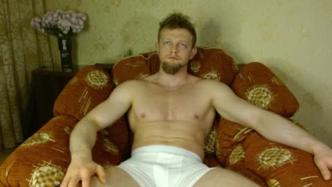 Snapshot of hardandripped chatting on December 6, 4:36 am Valentino Hard online show from December 6, 4:36 am