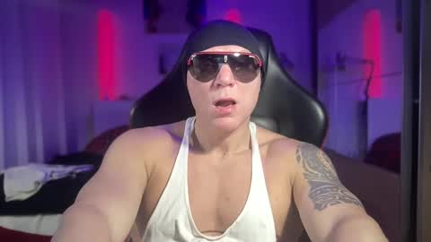 MATTSTEEL - ITALIAN STALLION online show from February 16, 2:32 pm