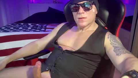 MATTSTEEL - ITALIAN STALLION online show from March 12, 1:03 am