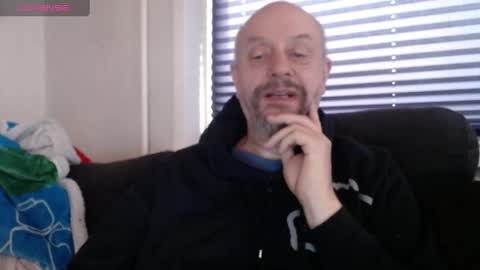 MrLazy online show from February 8, 9:56 am