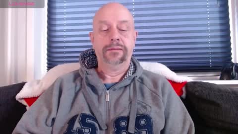 MrLazy online show from January 5, 10:32 am