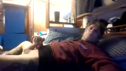 hardnthick online show from December 17, 9:43 pm