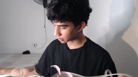 Hares online show from April 5, 9:06 am