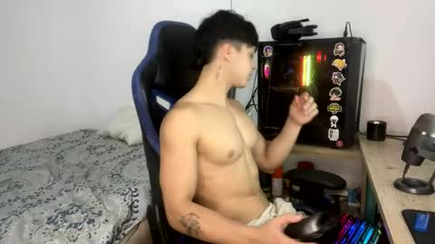 harry_p01 online show from January 3, 4:22 am