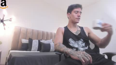 Harry Jones online show from December 10, 5:55 pm