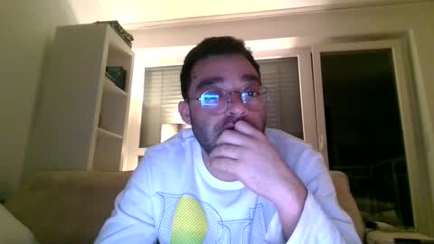 hash420 online show from March 7, 12:04 am