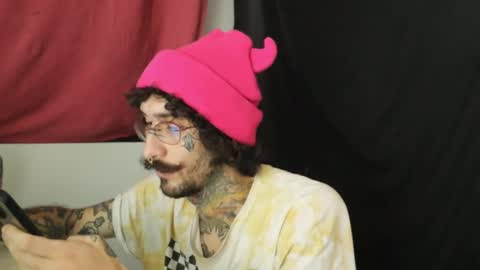 More content   2   online show from February 1, 9:19 pm