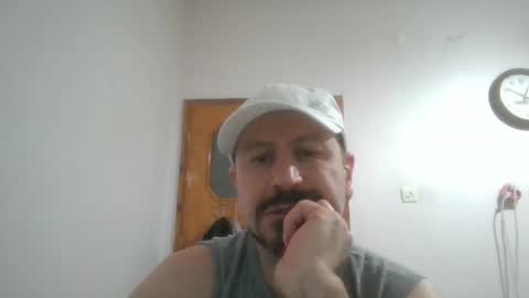 Snapshot of hayal758 chatting on March 1, 9:48 pm hayal758 online show from March 1, 9:48 pm