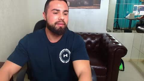 HayesWood online show from December 14, 5:58 am