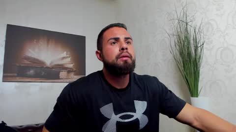 HayesWood online show from November 18, 6:06 am