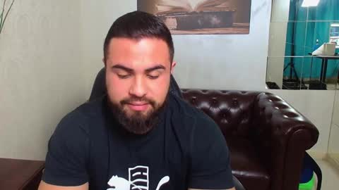 HayesWood online show from December 16, 6:09 am