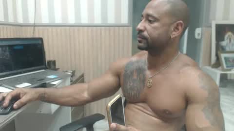 hebertgomes online show from October 27, 10:23 pm