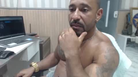 hebertgomes online show from September 11, 11:48 pm