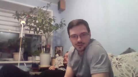 hedineko online show from April 4, 2:36 pm