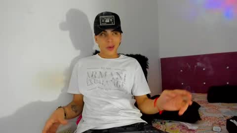 heellboy_ online show from January 6, 4:38 am