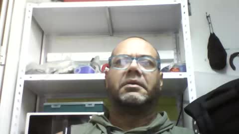 Snapshot of heistt chatting on October 19, 9:12 am Heist Stein online show from October 19, 9:12 am