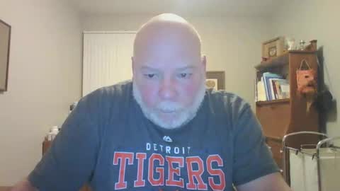 helloforfun111 online show from February 24, 10:59 am