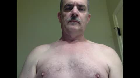 Snapshot of helloitsme969 chatting on September 25, 7:24 pm helloitsme969 online show from September 25, 7:24 pm