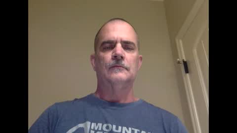 Snapshot of helloitsme969 chatting on October 15, 8:27 pm helloitsme969 online show from October 15, 8:27 pm