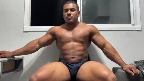 Henri online show from February 19, 11:36 pm