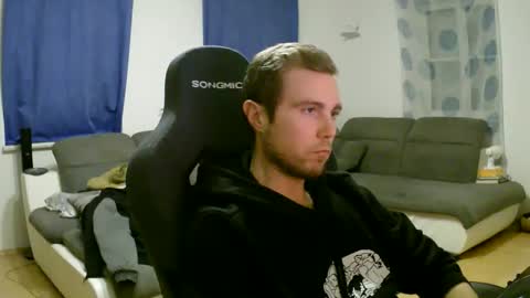 John Pearl online show from February 3, 8:14 pm