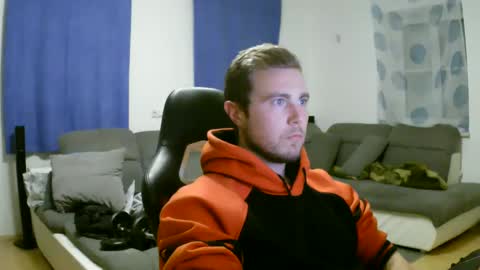 John Pearl online show from January 27, 9:11 pm