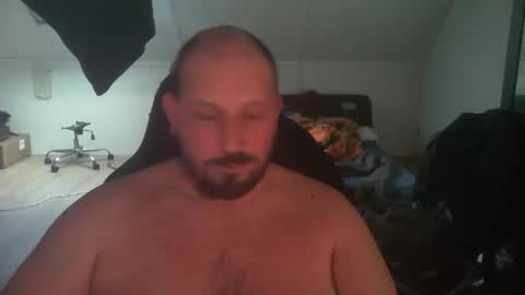 herejust4yoy online show from April 14, 4:39 pm