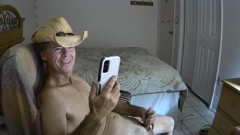 hewes1 online show from February 12, 8:27 am