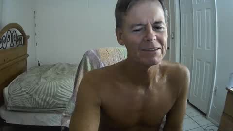 hewes1 online show from September 22, 2:33 am