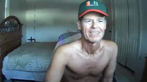 hewes1 online show from January 9, 9:53 pm