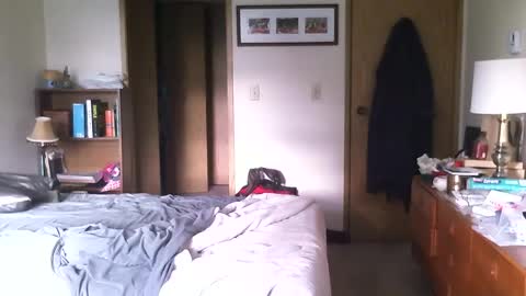 hg99too online show from October 3, 3:28 pm