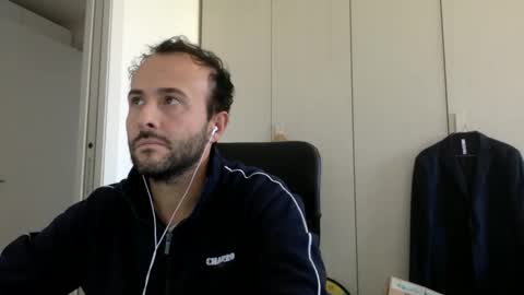 hhombre online show from October 9, 2:55 pm