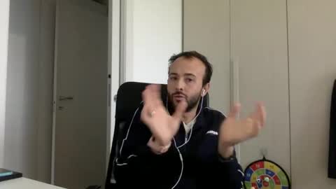 hhombre online show from October 13, 9:15 am