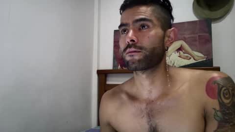 hideonbush online show from September 9, 8:08 pm