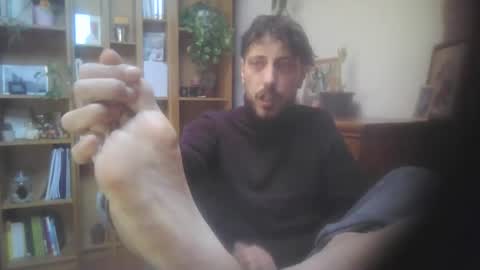 hitmenoww online show from March 23, 12:11 pm