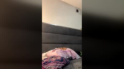 hoffman0189 online show from February 6, 2:08 am