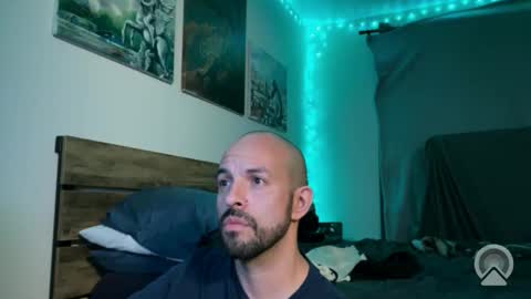 holesucker555 online show from October 24, 12:40 pm