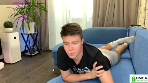 holy_eggs_00 online show from September 14, 4:58 am