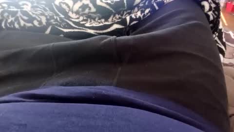 holycannoli123 online show from November 17, 2:31 pm