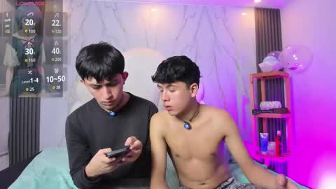 hoot_booys_ online show from March 7, 9:34 pm