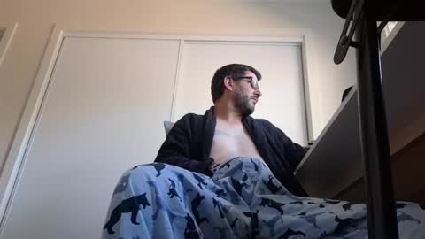 hopefulguy86 online show from May 22, 12:15 am