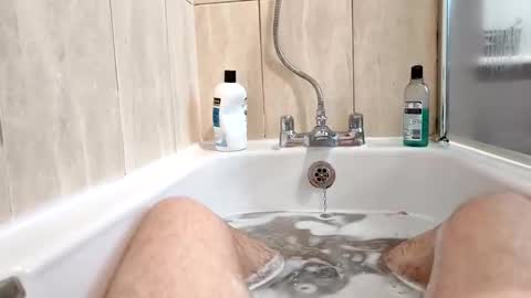 hornybiker1987 online show from February 8, 8:35 pm