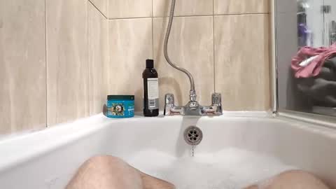 hornybiker1987 online show from April 19, 7:49 pm