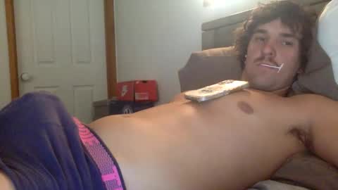 hornyboi186 online show from November 18, 8:18 am