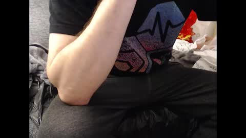 Ahhhh mom use me online show from January 7, 9:09 pm