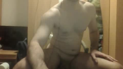 hornyyboyy85 online show from February 10, 9:19 pm