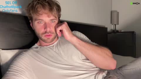 Edward aka Wolf online show from October 4, 6:29 am