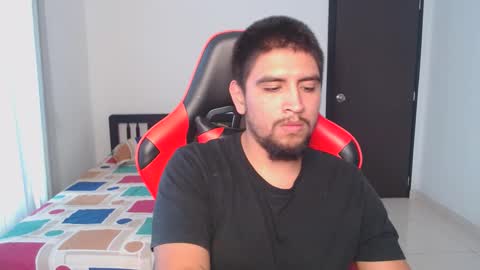 hot__husbands online show from February 18, 7:54 pm