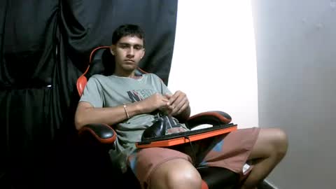 hot__mechanic online show from July 4, 6:00 pm