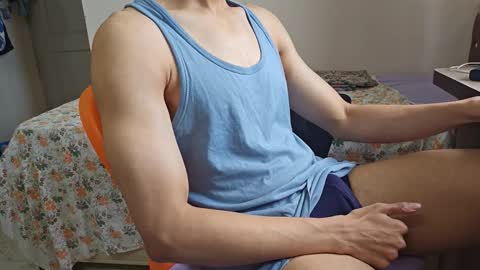 Snapshot of hot_asian_boy2 chatting on September 20, 6:02 am hot asian boy online show from September 20, 6:02 am